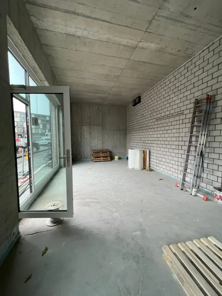 Ansicht der Arbeiten Innenarchitektur und Ladenbau für den Salon von 5th Avenue in Emmen bei Luzern.
